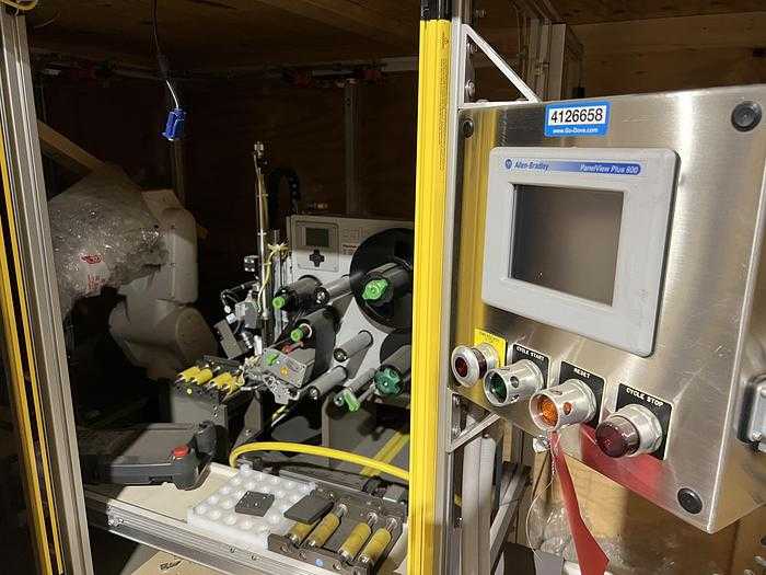FANUC LR MATE 200IC LABELLING CELL, 5KG PAYLOAD, 704MM REACH, R-30IA MATE CONTROL - ARTICULATED ROBOTS