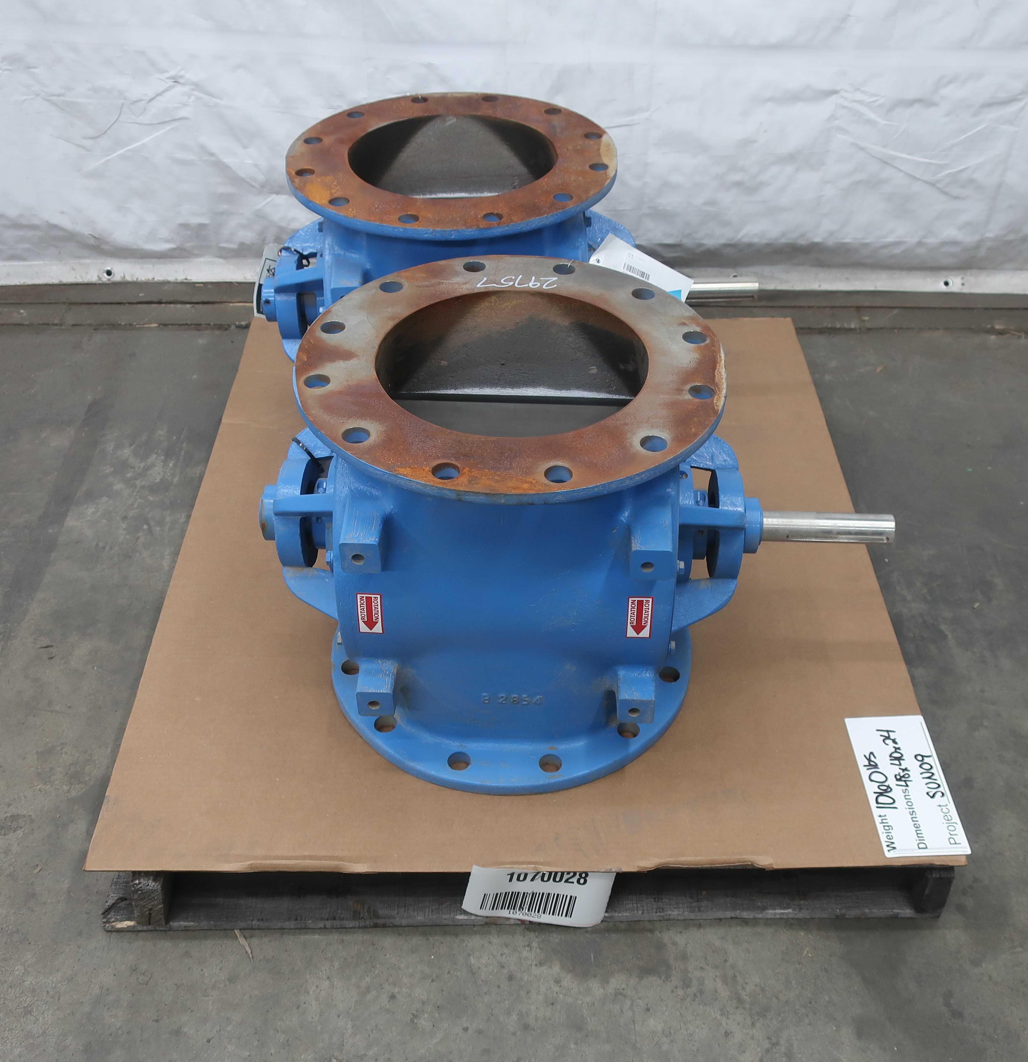 LOT OF 2 ROTARY AIRLOCK VALVES - ROTARY AIRLOCK VALVE