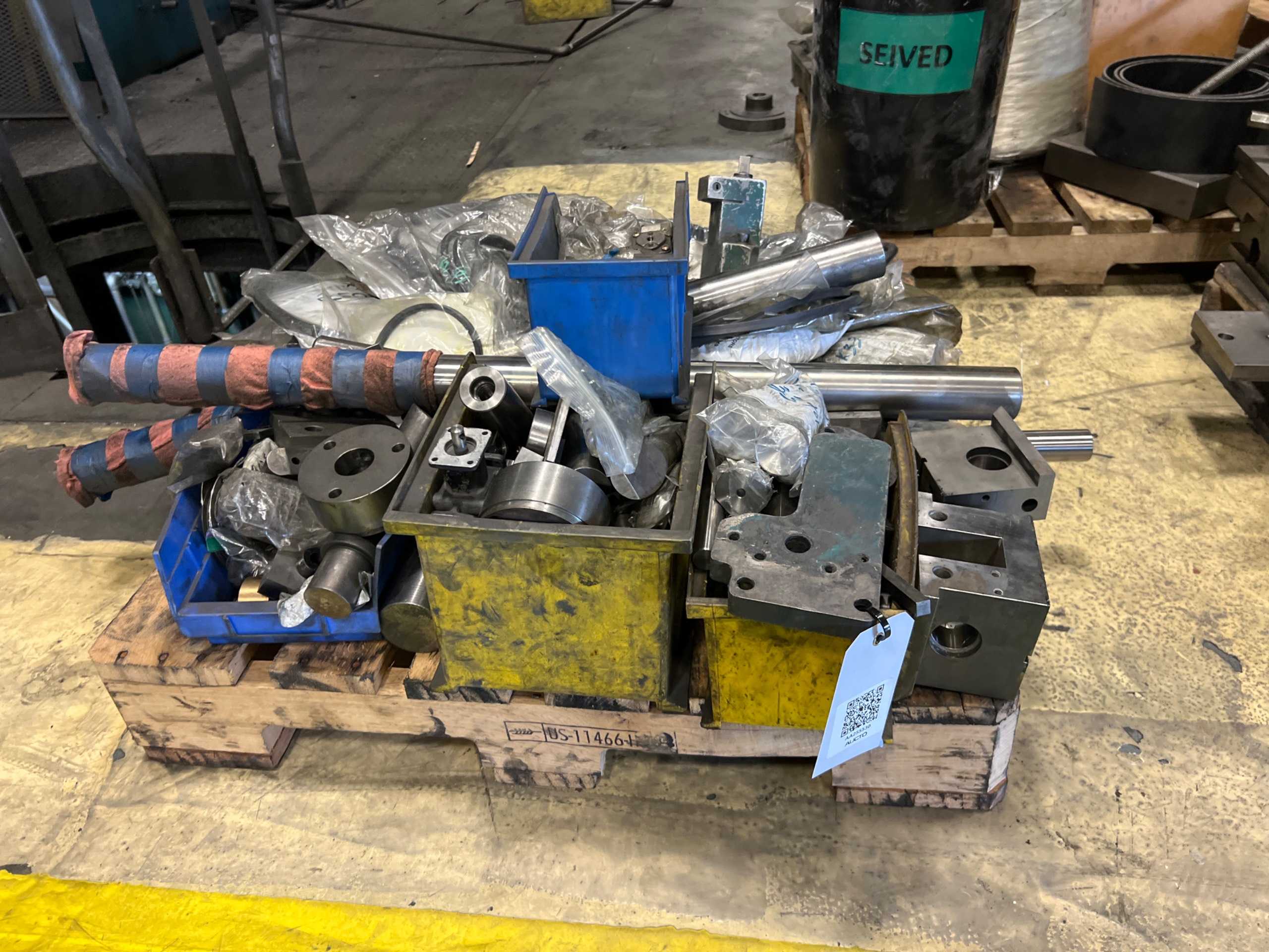 BULK QTY OF INDUSTRIAL PARTS