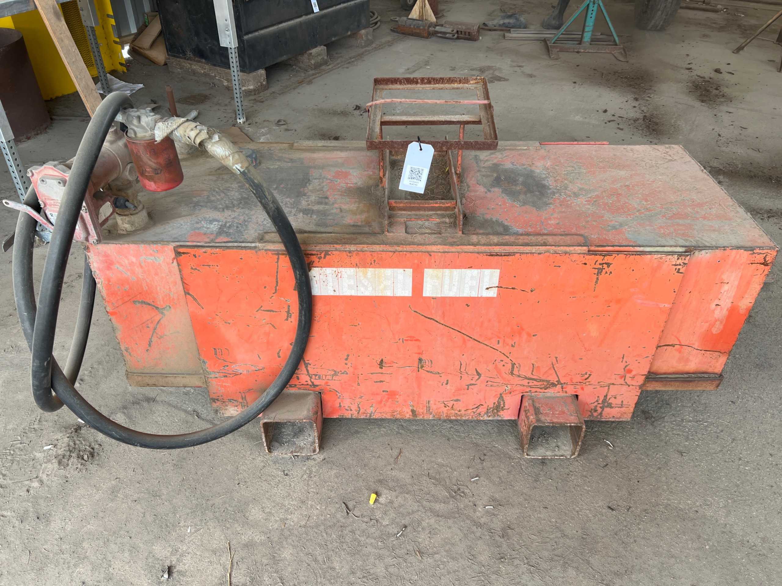 DIESEL FUEL TANK - AUTO SHOP EQUIPMENT