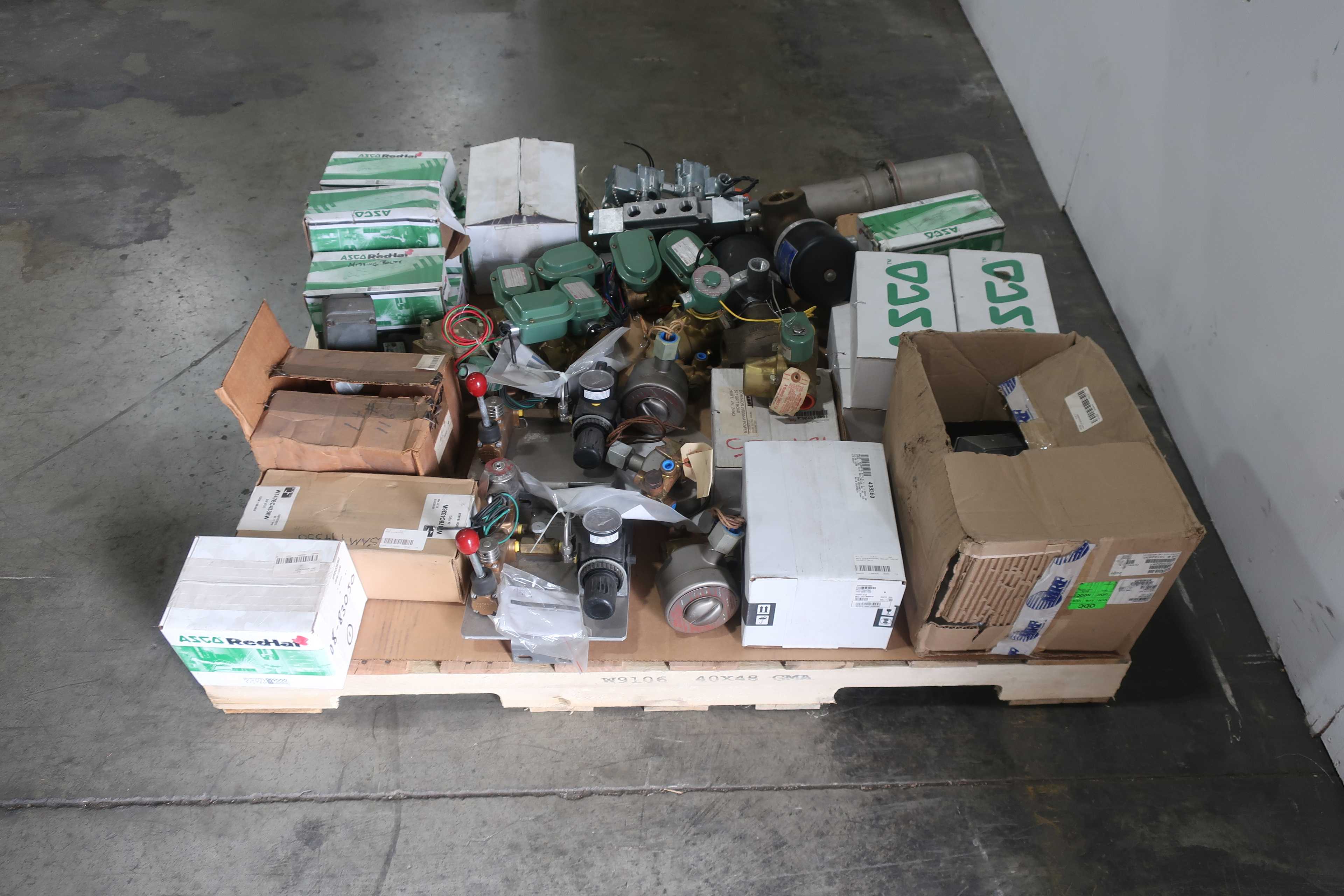 SKU 1770010 - PALLET OF ASSORTED SOLENOID VALVES - SOLENOID VALVE
