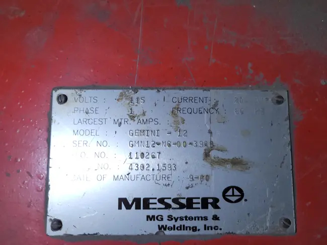 2000 MESSER GEMINI-12 SHAPE CUTTER BURN TABLE - undefined