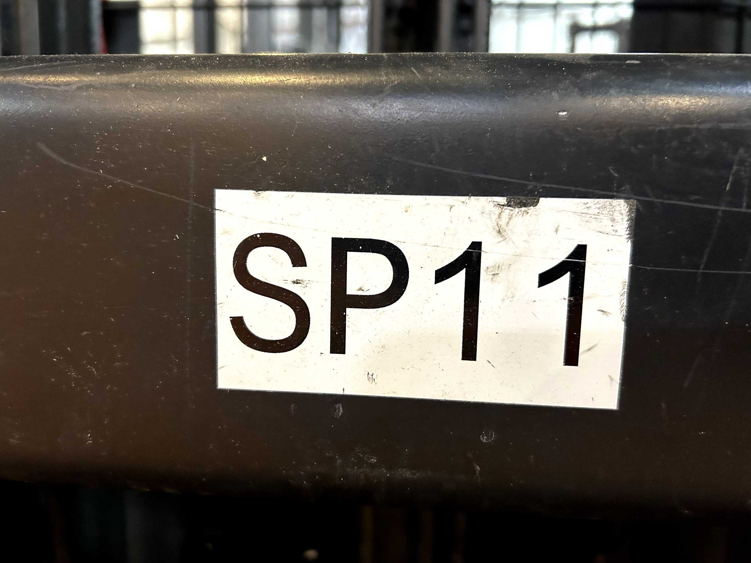 CROWN SP4050-30 ORDER PICKER - ORDER PICKER