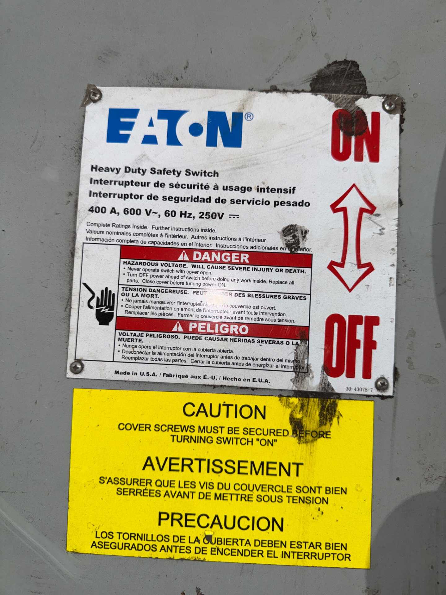 BULK QTY OF ELECTRICAL EQUIPMENT - ELECTRICAL EQUIPMENT