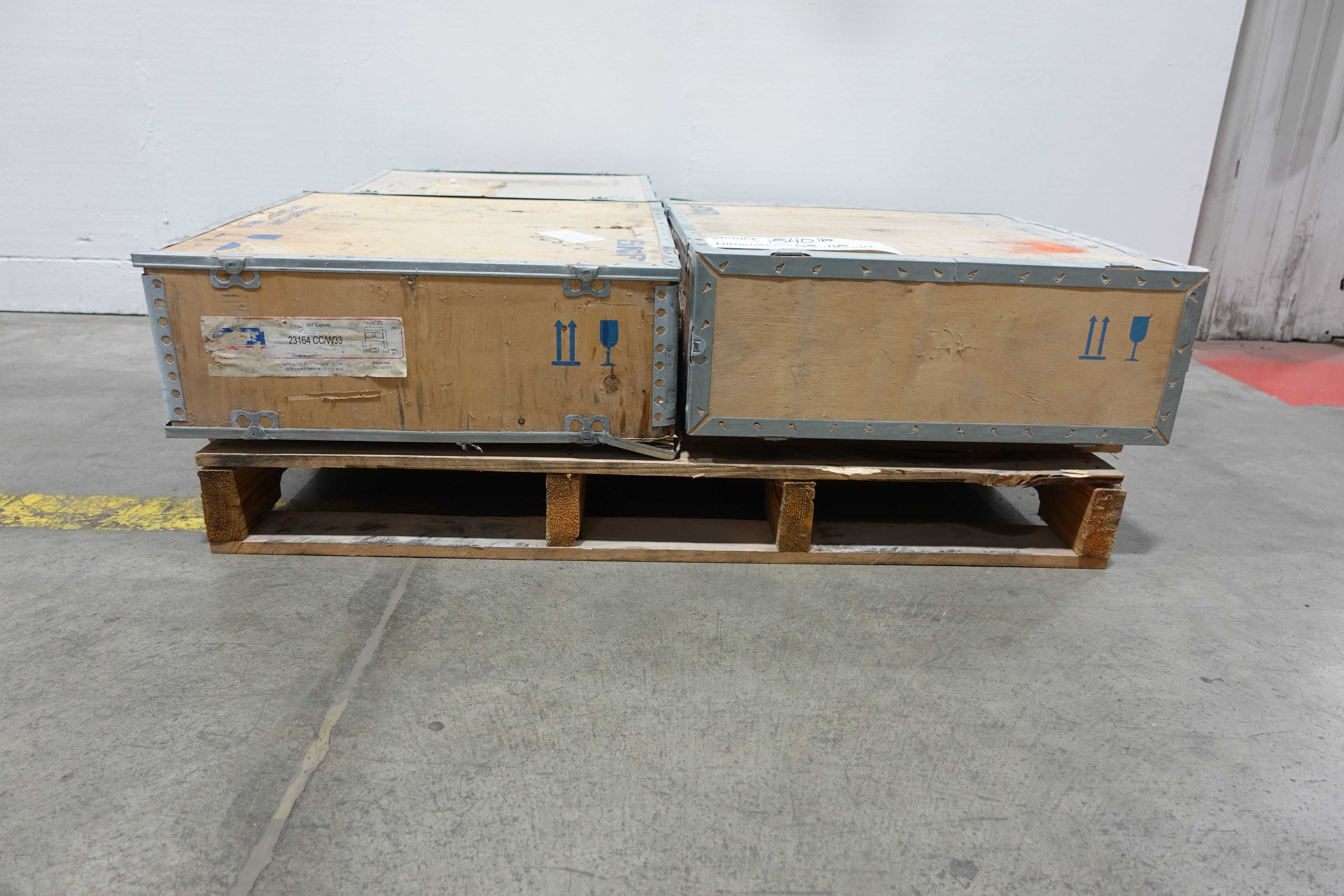 LOT OF 4 SKF 23164 CC/W33 ROLLER BEARINGS - ROLLER BEARING