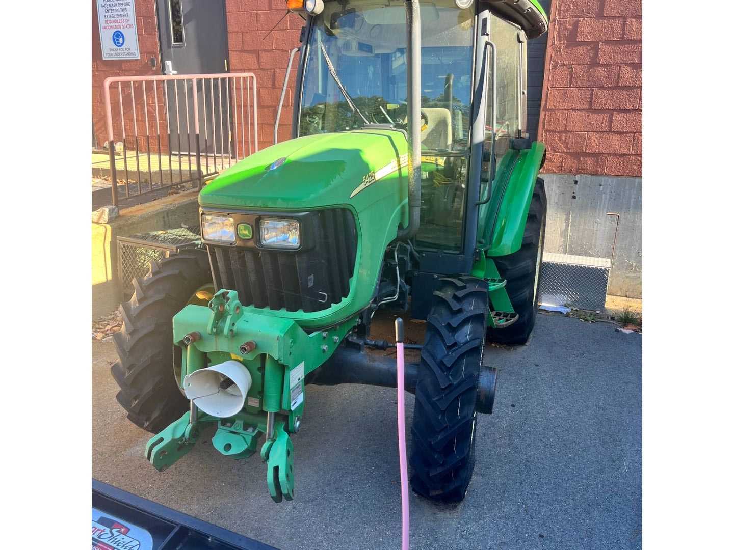 2006 JOHN DEERE 5425 TRACTOR - MOBILE EQUIPMENT